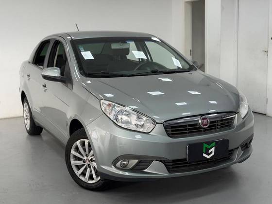 FIAT GRAND SIENA 1.4 MPI ATTRACTIVE 8V FLEX 4P MANUAL FIAT GRAND SIENA 1.4 MPI ATTRACTIVE 8V FLEX 4P MANUAL